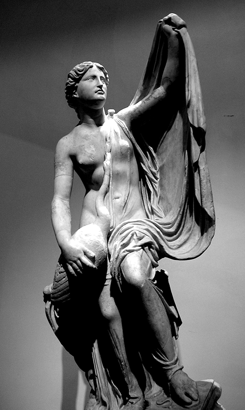 Figure 3: Leda and the Swan statue